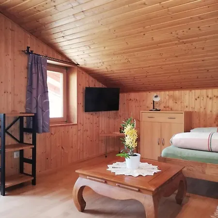 Luxeck Hébergement de vacances *